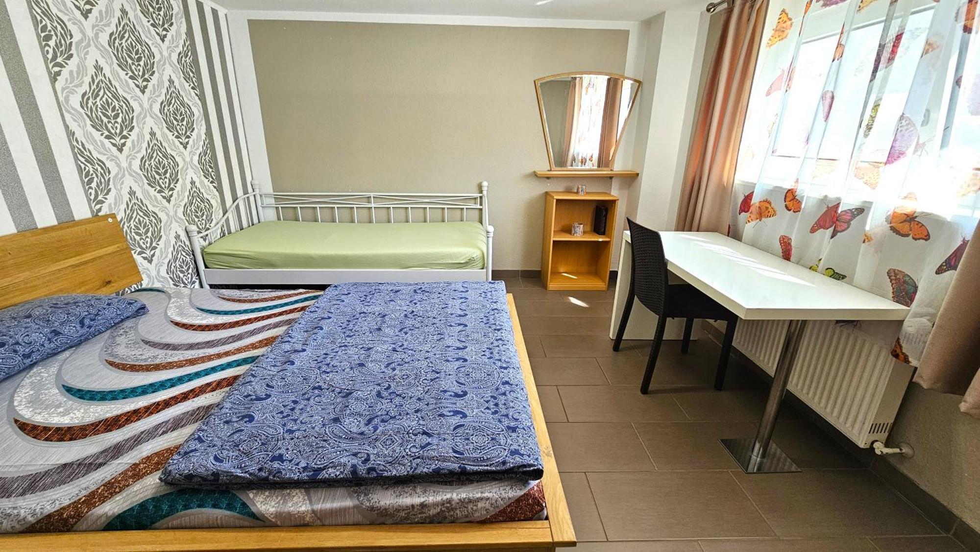 Gründauer Monteurwohnung/Studentenwohnung Exterior foto